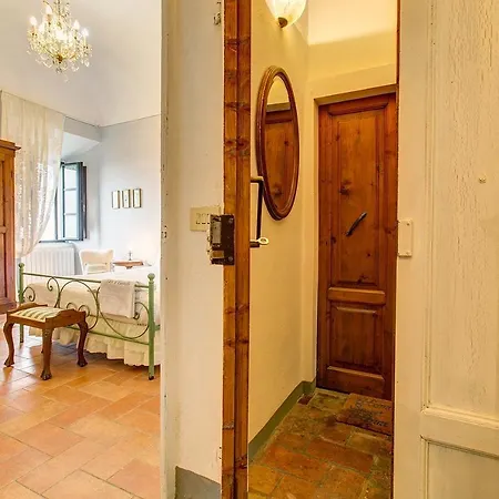 La Rocca Lägenhetshotell 3*