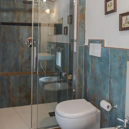 Lägenhetshotell La Rocca 3*