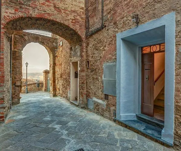 La Rocca 3*